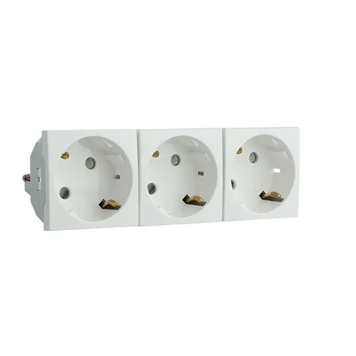 Tomada Tripla Schuko com Obturador - 6 Módulos